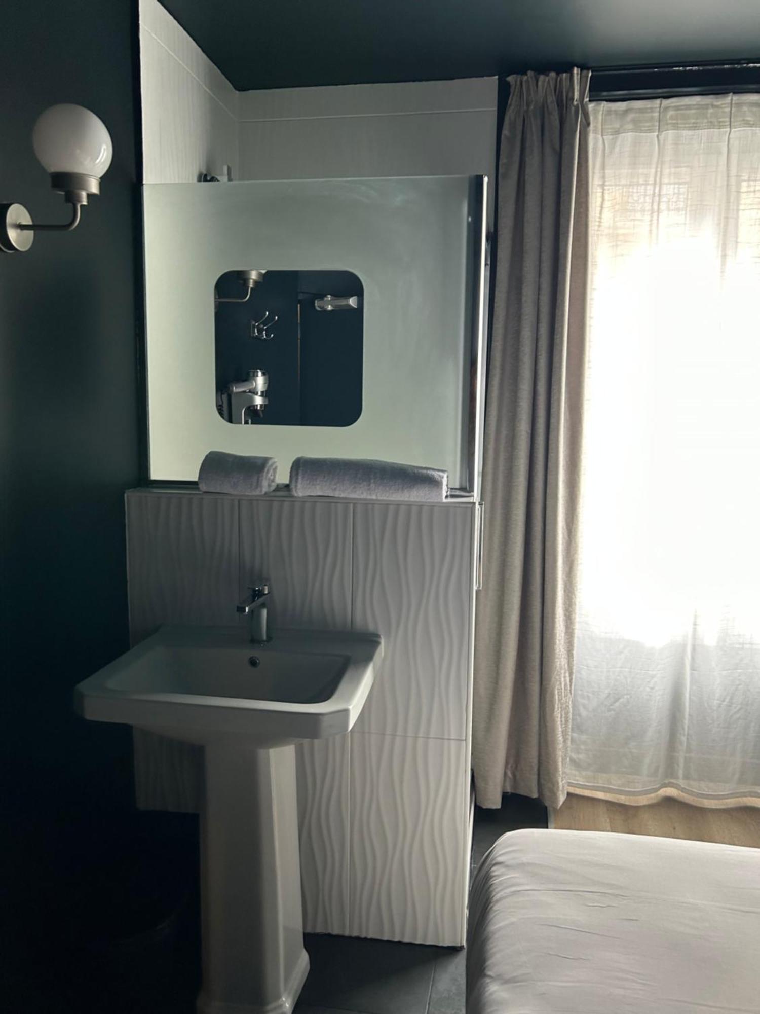 Hotel Maat Etoile パリ エクステリア 写真